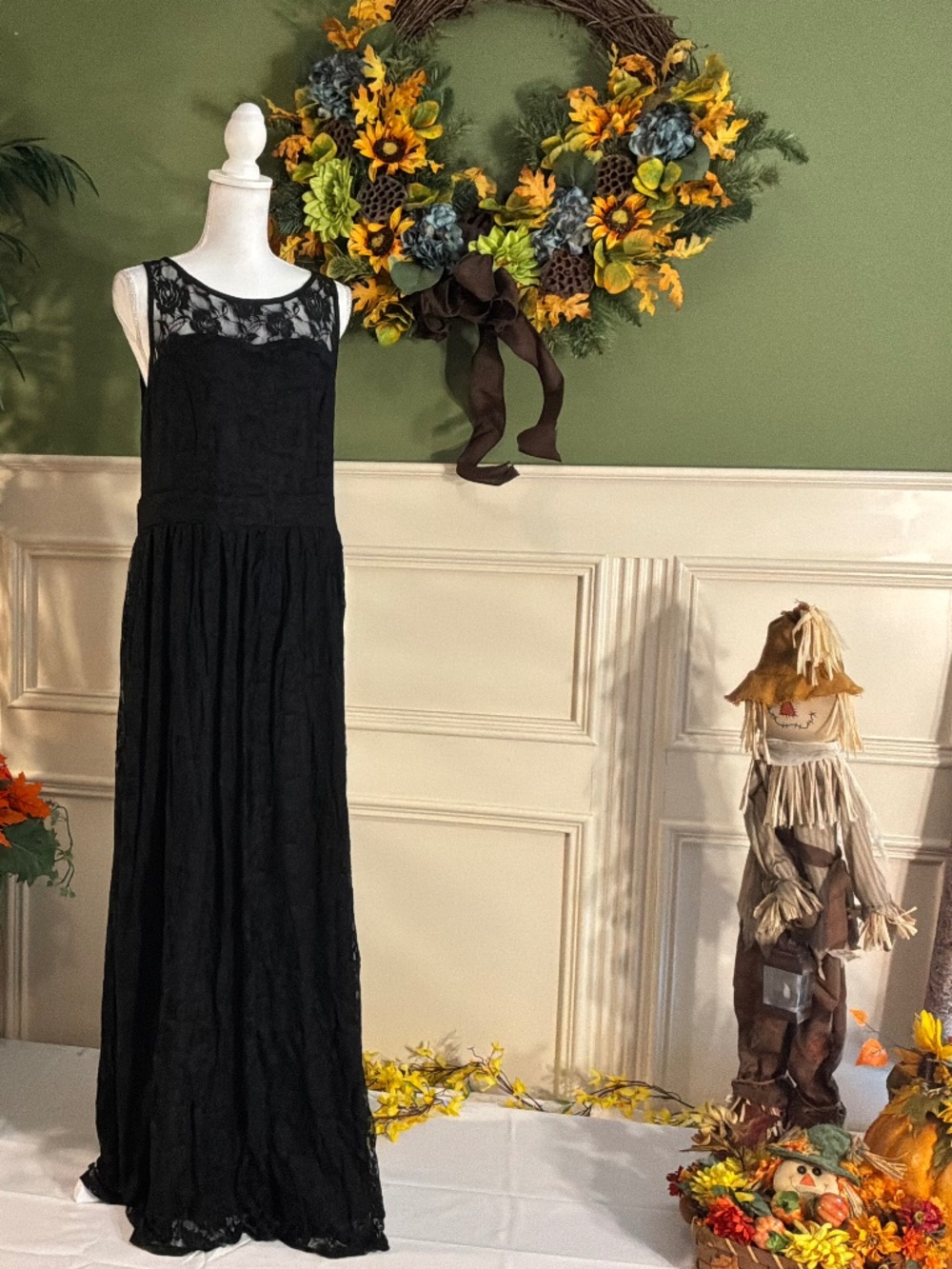 Long black lace dress